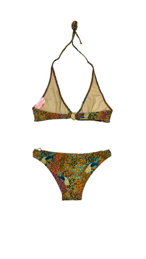 
                  
                    Daria Bikini
                  
                